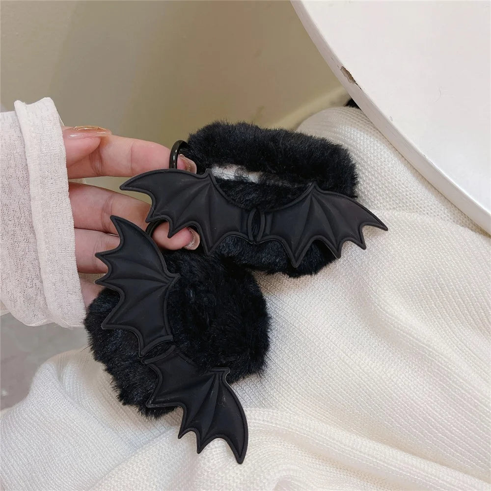 For Apple AirPods Pro Protective Case Warm Plush Little Demon Earphone Cover with Anti-Lost Buckle - with Bat Wings - 5