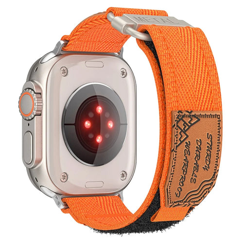 For Apple Watch Ultra 3 2 1 49mm / Series 11 10 46mm / 9 8 7 45mm / SE3 SE2 SE 6 5 4 44mm / 3 2 1 42mm Watch Strap Nylon Watch Band - Orange - 1