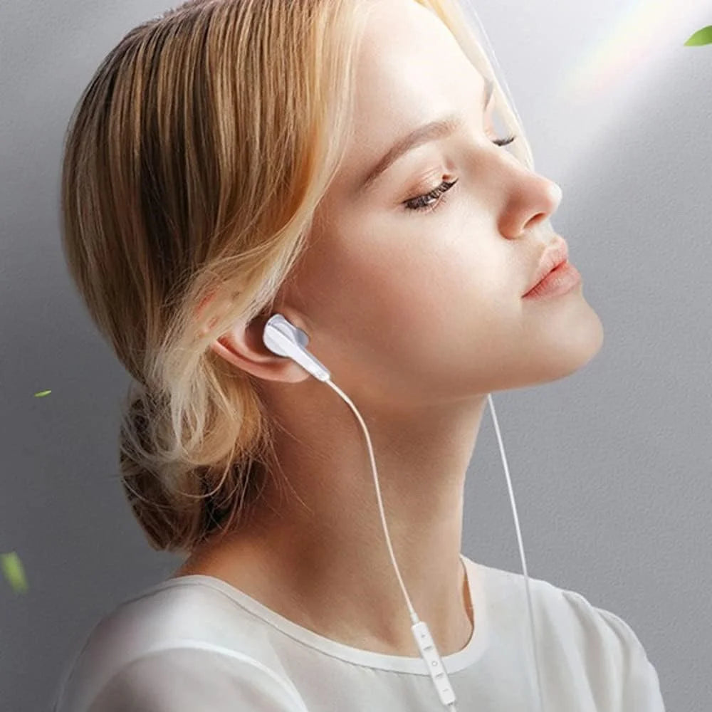 ME544F HIFI Type-C Digital Chip Earphones Noise Reduction Call Music Magnetic Headset - White - 4