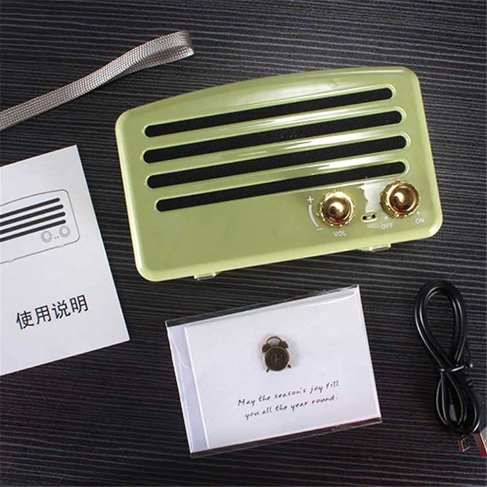 Retro Style Wireless Bluetooth-compatible Speaker Mini Portable TF Card Slot Music Player - Green - 2