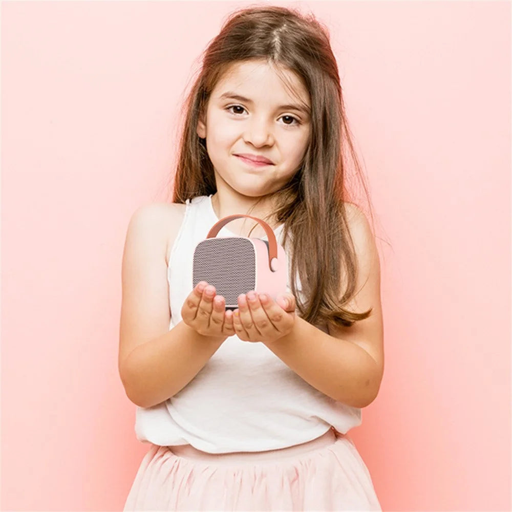 P2 Home Kids Karaoke Bluetooth-compatible Speaker Portable Loudspeaker with 2 Microphones - Pink - 6