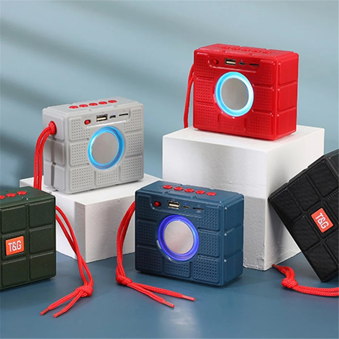 T&G TG311 Portable Bluetooth-compatible Speaker TF Card U-Disk FM Outdoor Waterproof Wireless Subwoofer with LED Light (CE Certificated) - Red - 6