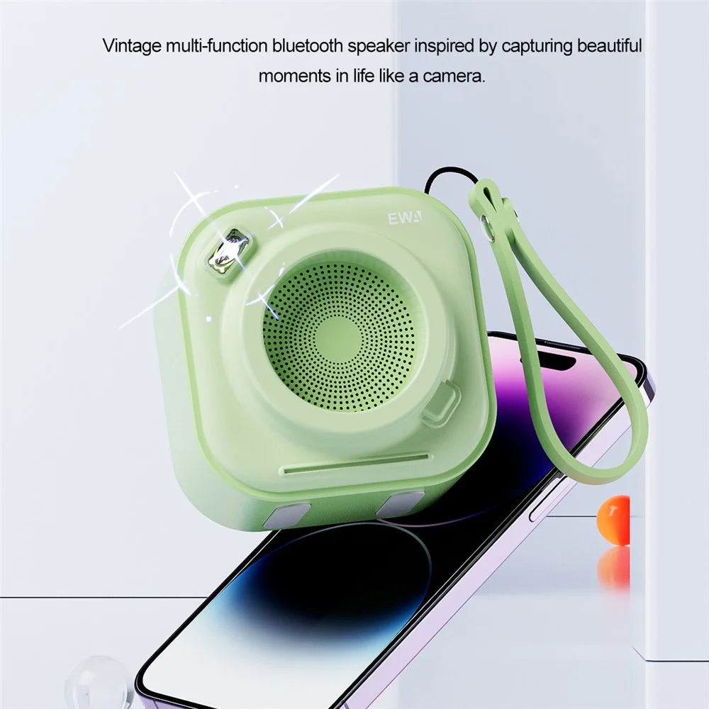 EWA A132 True Wireless Stereo Bluetooth-compatible Speaker Bass Subwoofer with Carrying Strap (CE Certified) - Green - 3