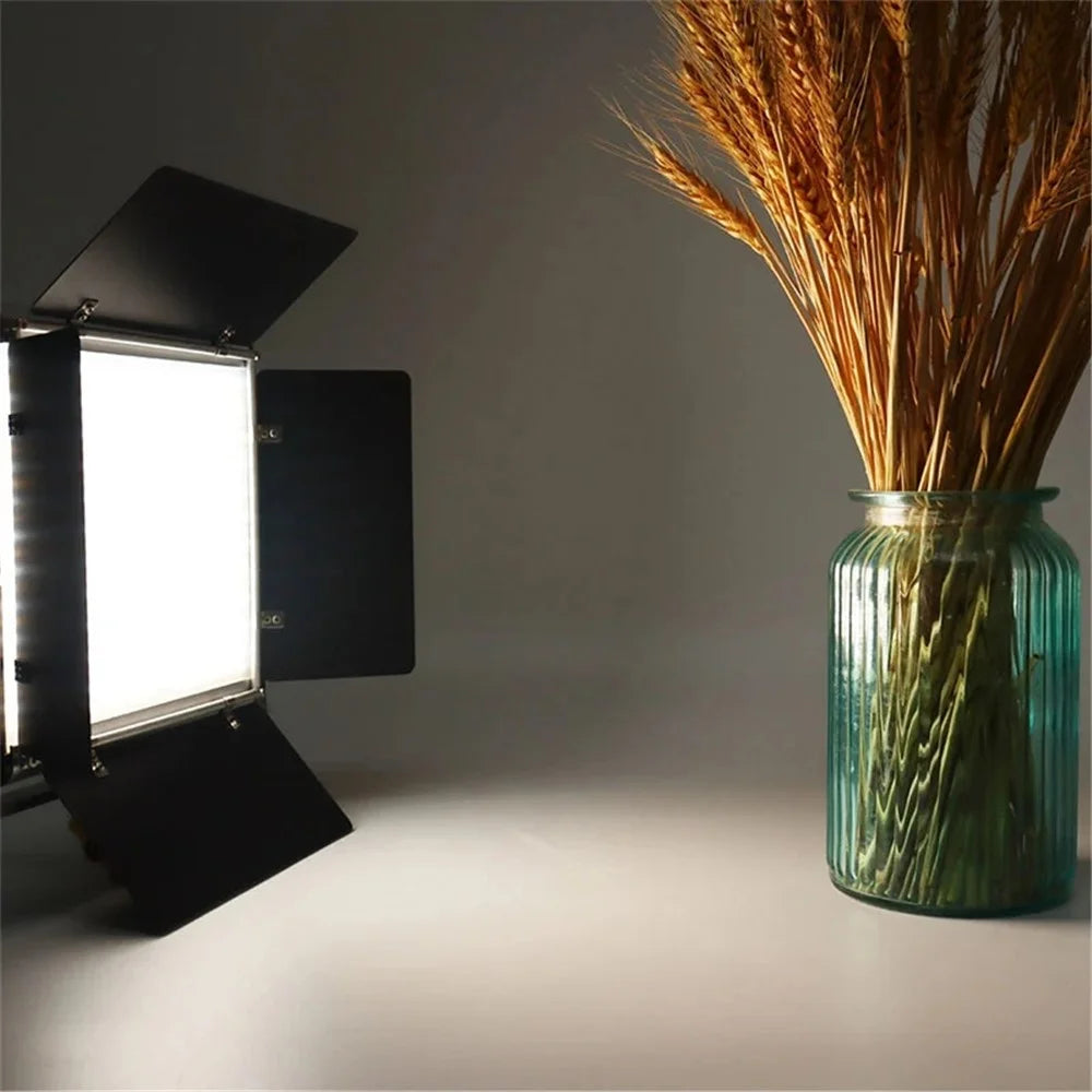 VLOGLITE W660S LED Video Light with Tripod Stand 3200-6500K Photography Studio Lighting for Video Film Recording - EU Plug - 6