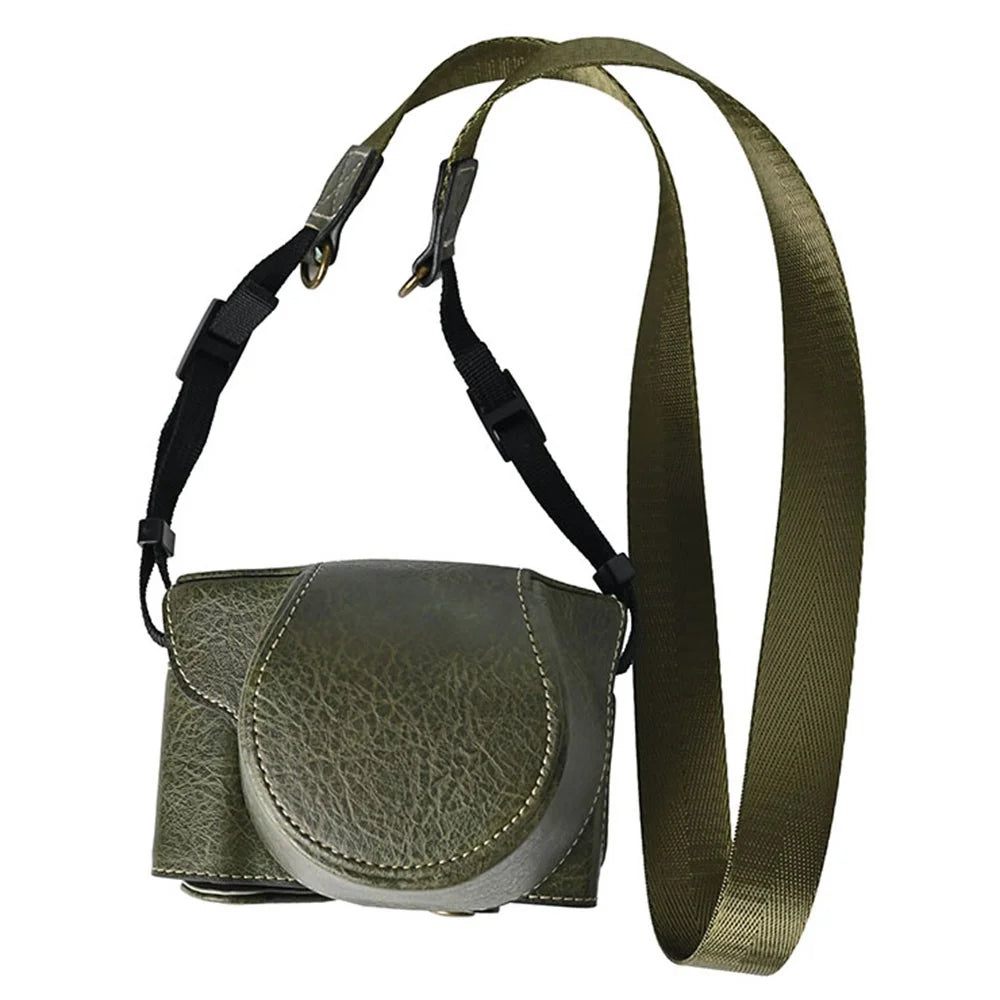 For Fujifilm X-M5 Protective Cover Litchi Textured PU Leather Camera Case with Shoulder Strap - Green - 1