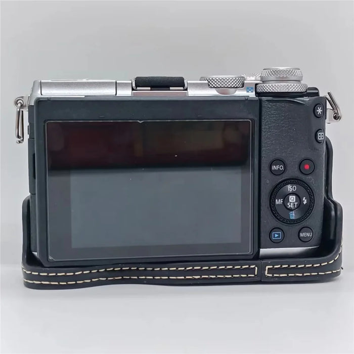 For Canon EOS M6 Camera Base Cover Vintage PU Leather Half Case with Battery Opening - Black - 4
