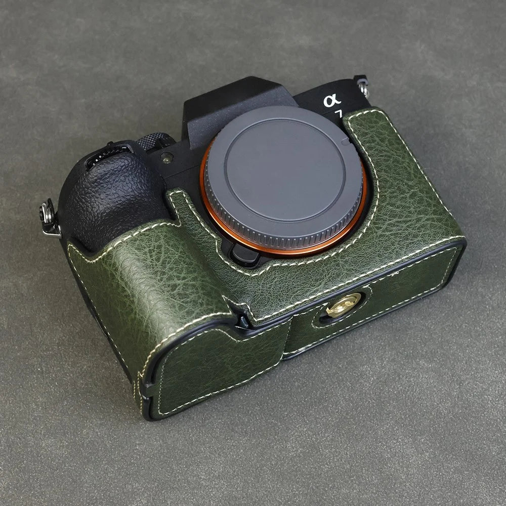 For Sony Alpha 7 Mark V / A7R V Camera Case Litchi PU Leather Protective Cover with Battery Access - Green - 4