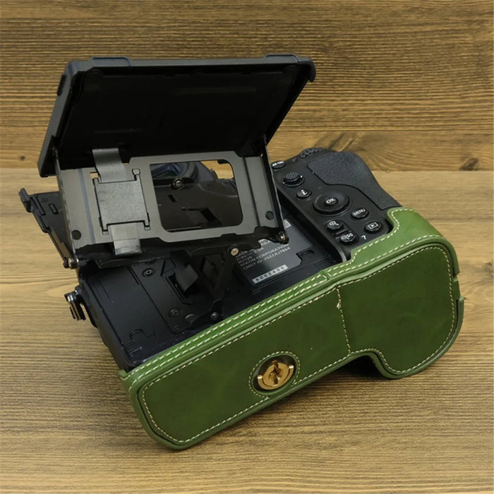 For Nikon Z8 PU Leather Bottom Case Anti-scratch Half Body Camera Cover with Battery Opening - Green - 4