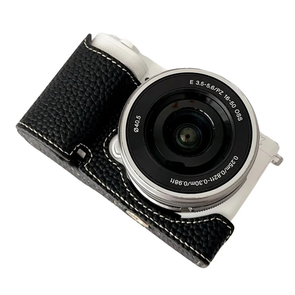 For Sony ZV-E10 Litchi Texture Leather Camera Bag Bottom Case with Battery Opening - Black - 1