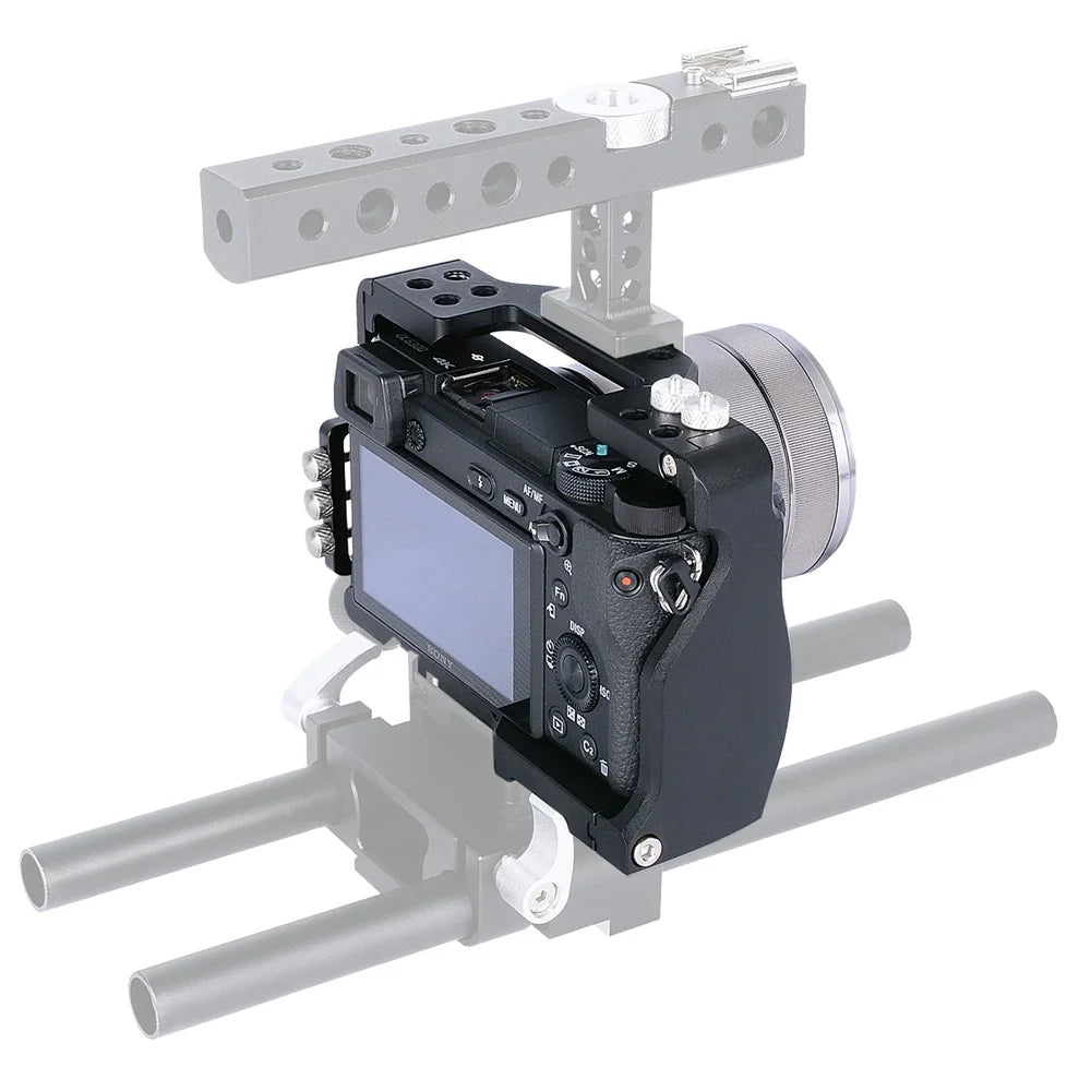 YELANGU C6-B Aviation Aluminum Frame Cage for Sony A6000/A6300/A6400/A6500 Quick Release Plate Base Protective Cover with Cold Shoe Adapter Camera Accessories - 2