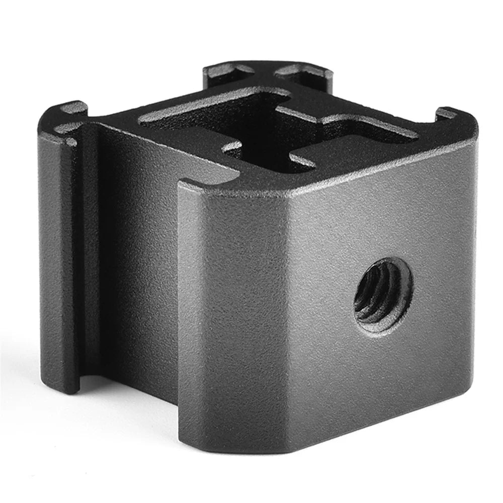 YELANGU A682 Three-Head Cold Shoe Base Extension Bracket Adapter Bracket Photography Accessories for Video Light Microphone - 3