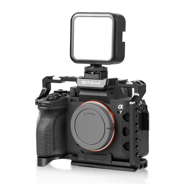 PULUZ PU3108B Cold Shoe Mount Adapter Expansion Base for Camera Cage Microphone Flash Light Bracket - 2