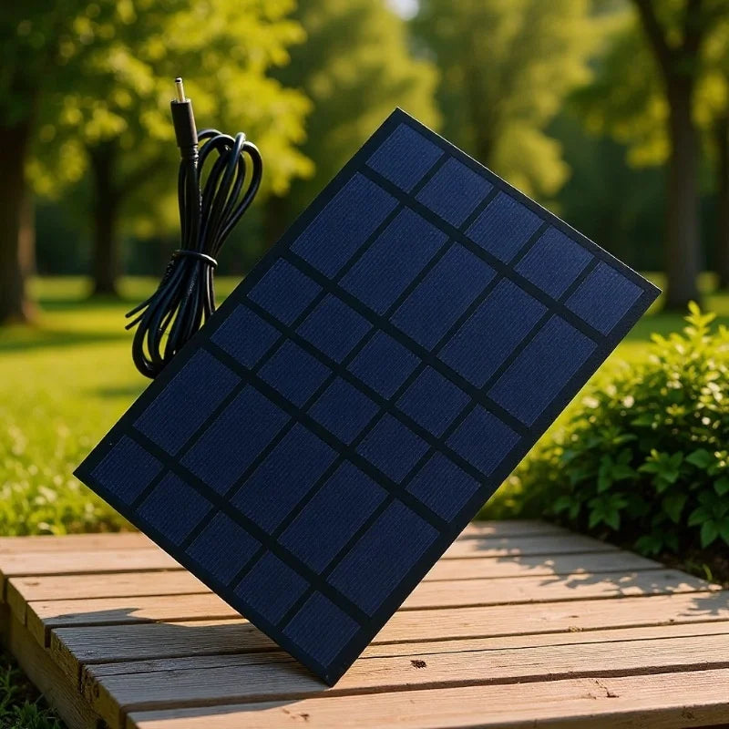 2.5W 5V Solar Panel Type-C Charging Solar Board for Security Camera Phone Outdoor Emergency Power Supply - 110x165mm - 5