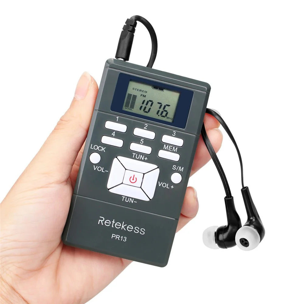 RETEKESS PR13 Portable FM Radio Mono / Stereo Digital Clock Radio with Earphone and Lanyard - 2