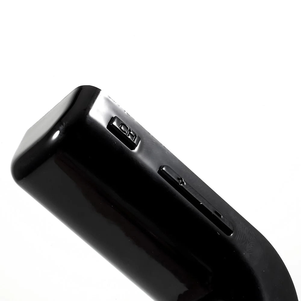 C7 Bluetooth-compatible Car Kit Hands-free FM Transmitter MP3 Player & USB Car Charger - 7
