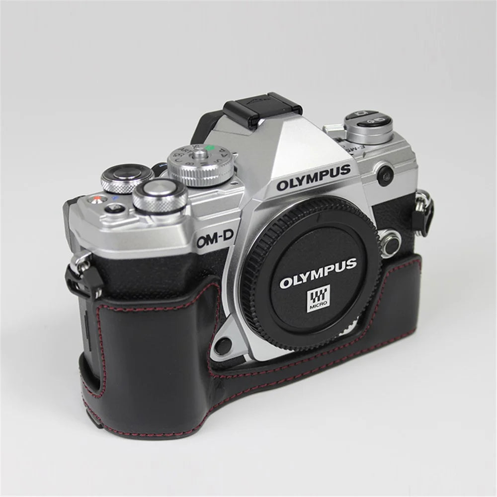 Half Camera PU Leather Protective Shell for Olympus E-M5 Mark III / OM-5 - Black - 2