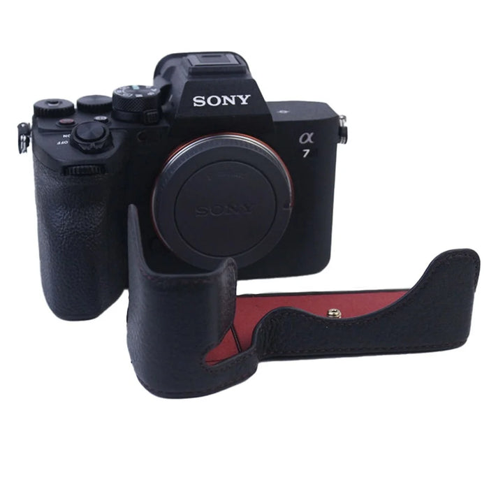 For Sony A7M5 / A7M4 / A1 / A7S III / A7S3 / A7R5 Shockproof Camera Cover Genuine Leather Camera Bottom Case Protective Sleeve - Black - 1