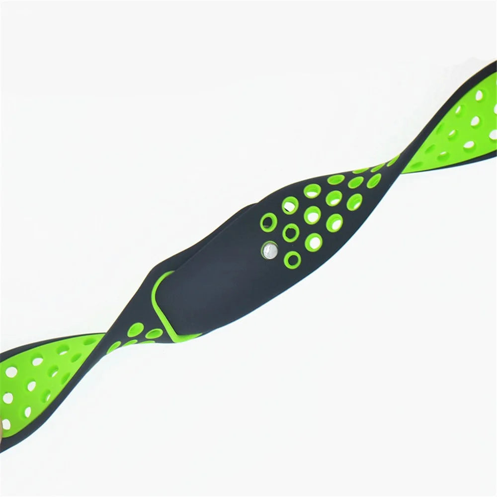 20mm Two-Tone Silicone Watch Band for Garmin Forerunner 645 Music  / Vivoactive 3 / Vivomove HR, Adjustable Watch Strap Replacement - Black / Green - 2