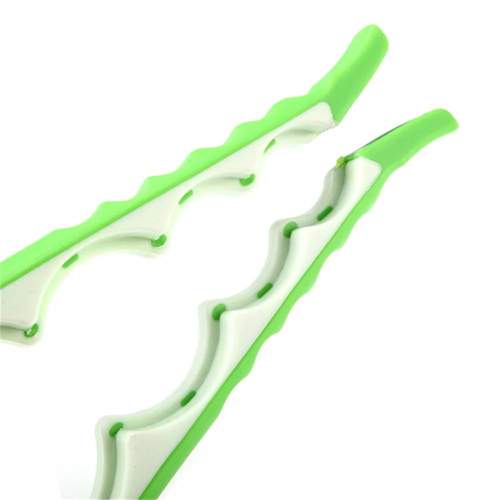 AT7585 4 in 1 Handy Bottle Opener Anti-slip Can Lid Screw Opener Kitchen Tool - Random Color - 5