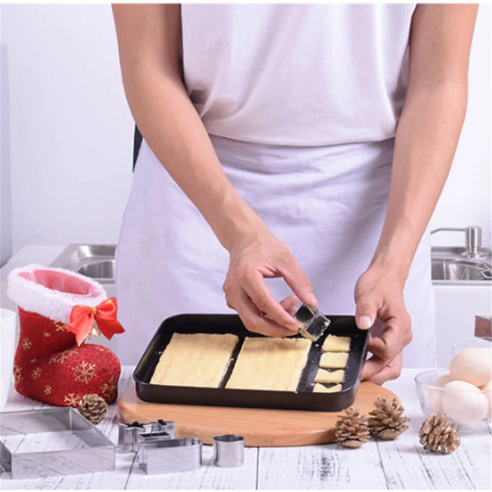 18PCS / Set Christmas Cookie Cutter Stainless Steel Cut Candy Biscuit Mold Cooking Tool Gift - 6