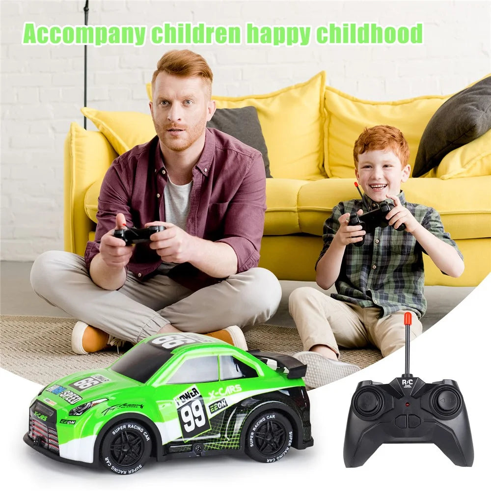 Q240 1 / 24 2WD Remote Control Racing Car Children Toy RC Car with Cool Light - Green - 2