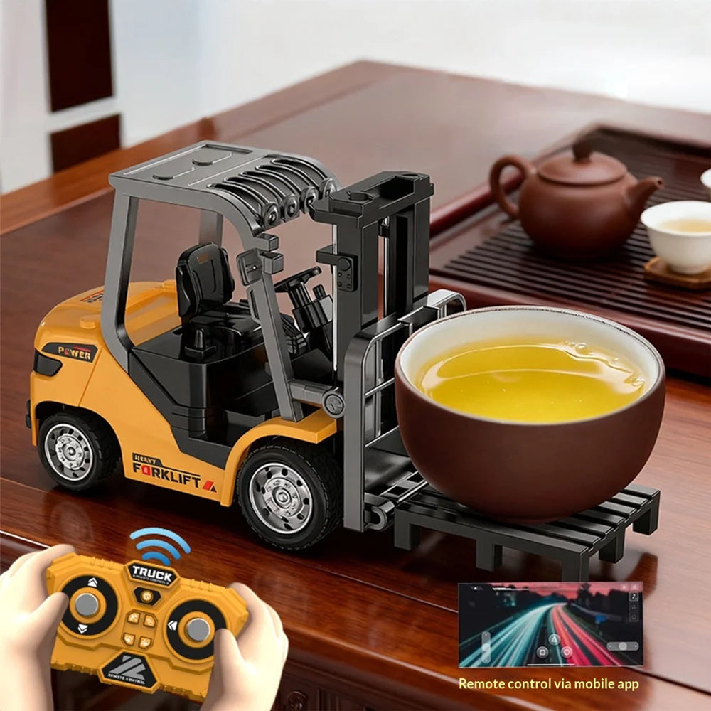 1:64 Mini RC Forklift with Light and Sound Variable Speed Remote Control Forklift Children Toy - 6