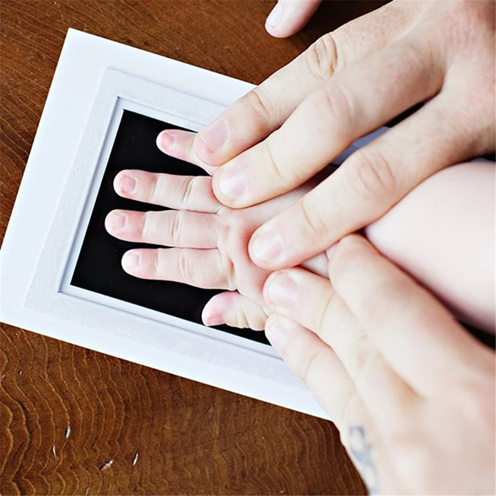 Newborn Footprint Handprint No Touch Skin Inkless Ink Pad Kits Hand Foot Print Baby Growing Up Souvenir - Black - 6