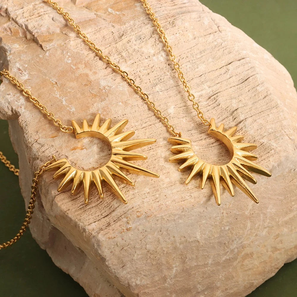 Geometric Sunburst Titanium Steel Gold Plated Necklace Fashion Versatile Unique European Style - 5