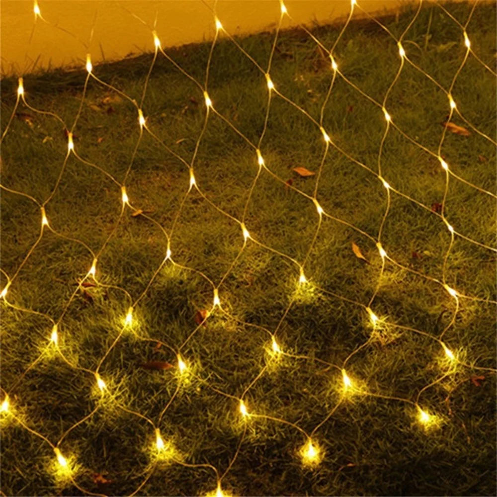 Mesh Lights 880 LED 6m x 4m IP65 Waterproof Net Lights with 8 Modes for Christmas New Year - Yellow / EU Plug - 1