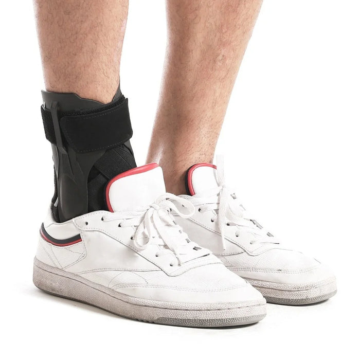 Ankle Brace Adjustable Compression Ankle Support Wrap Ankle Sleeve with Protecting Board for Sprained Ankle - Size: L - 7